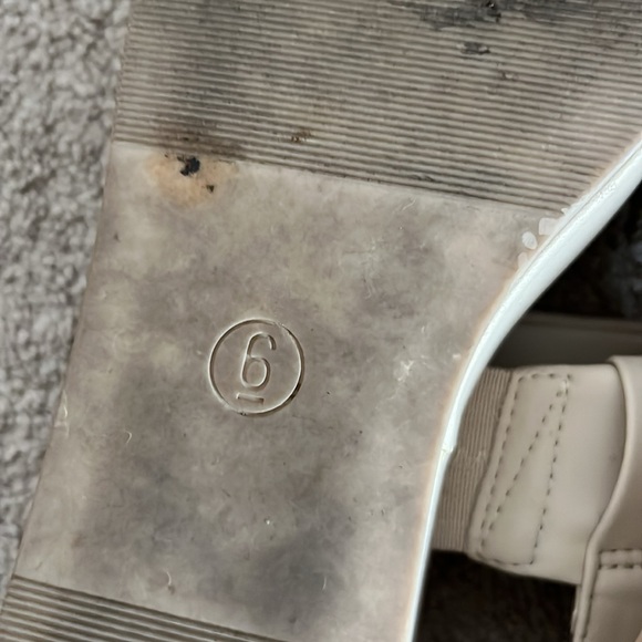 Platform sandals - Picture 4 of 4